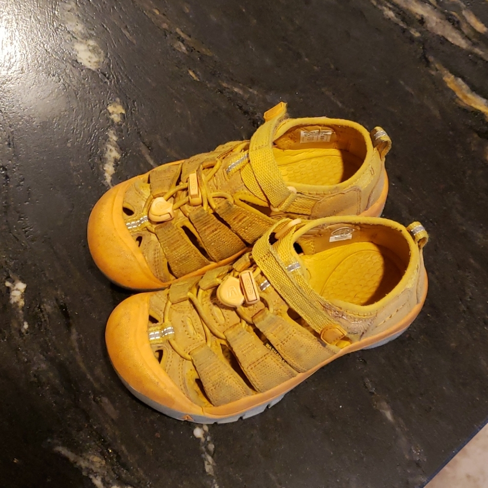 Keen Shoes